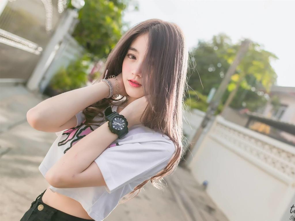 女生暗戀自己的表現，這三個表現錯不了